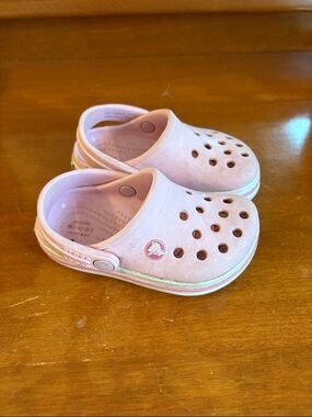 CROCS Kids Light Pink Slip-On Clog Sandals 6 toddler GUC